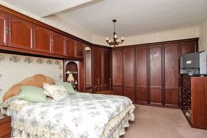 Photo 7- click for photo gallery